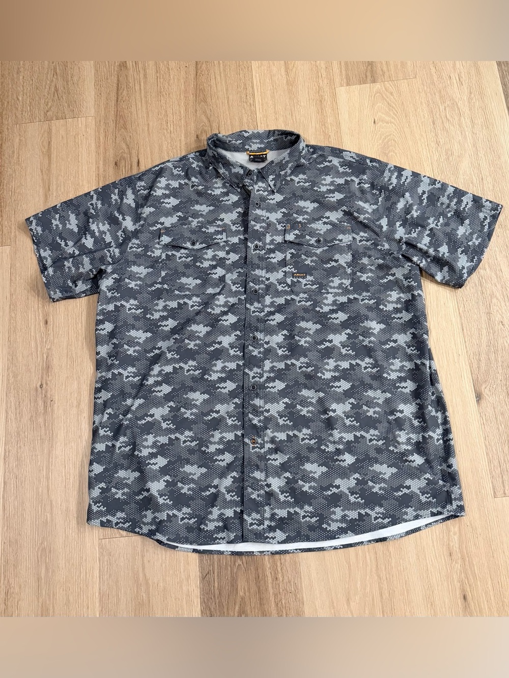 Ariat Men’s Rebar Made Tough VentTEK Durastretch Work Shirt Gray Camo size XXL